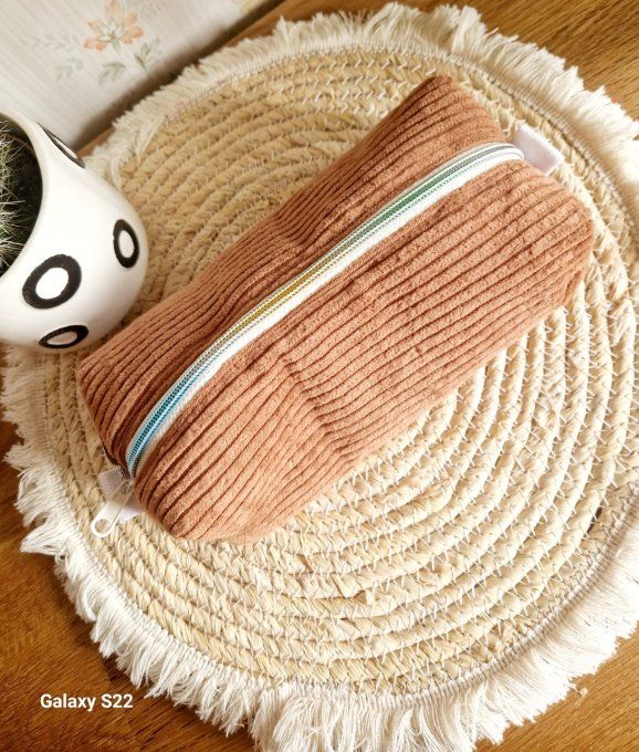 Trousse d'école marron