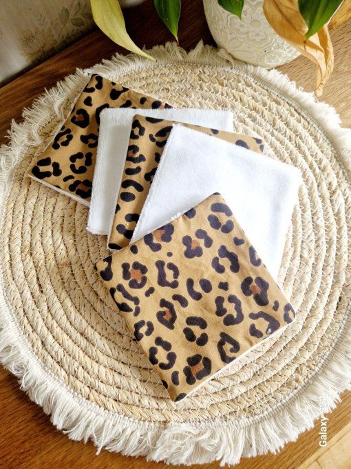 5 Lingettes démaquillantes crane fleur or  - Copie