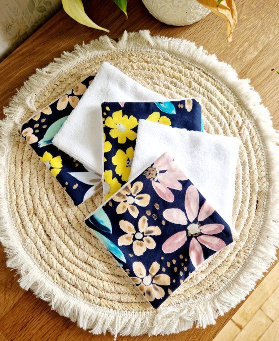 5 Lingettes démaquillantes fleuri marine