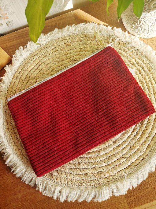 Trousse plate Lie de vin