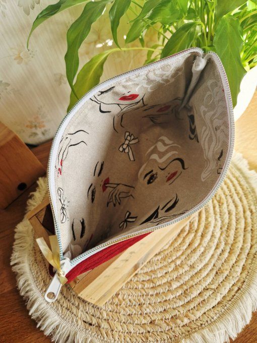 Trousse plate Lie de vin 